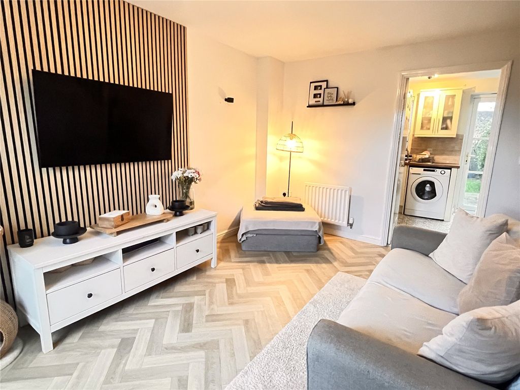 Property photo 2 of 14 Picture No. 01