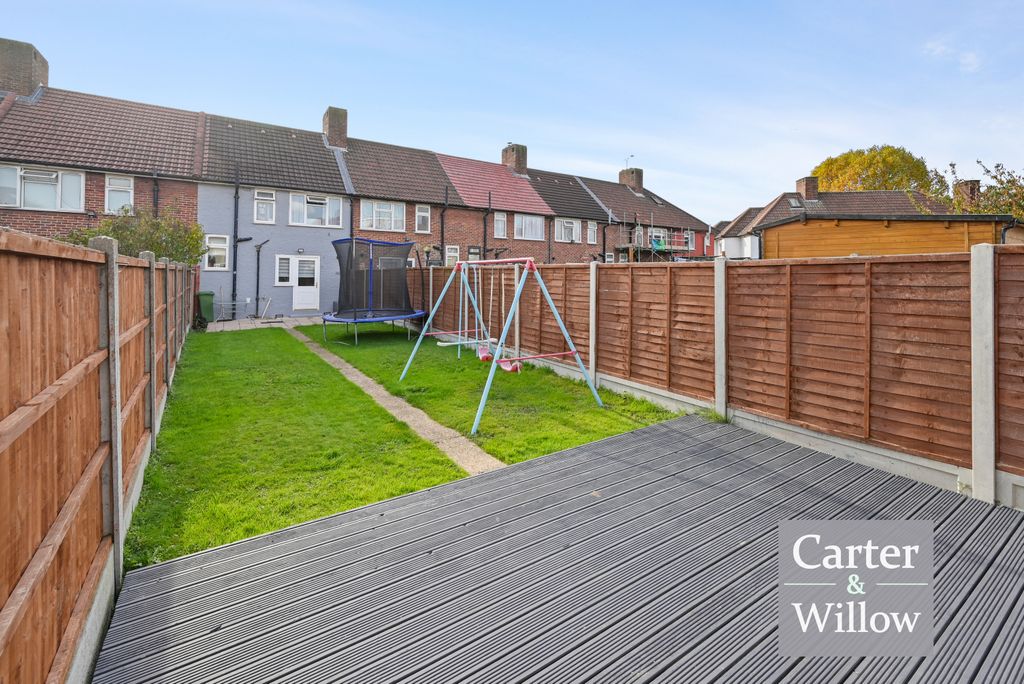 Property photo 2 of 13