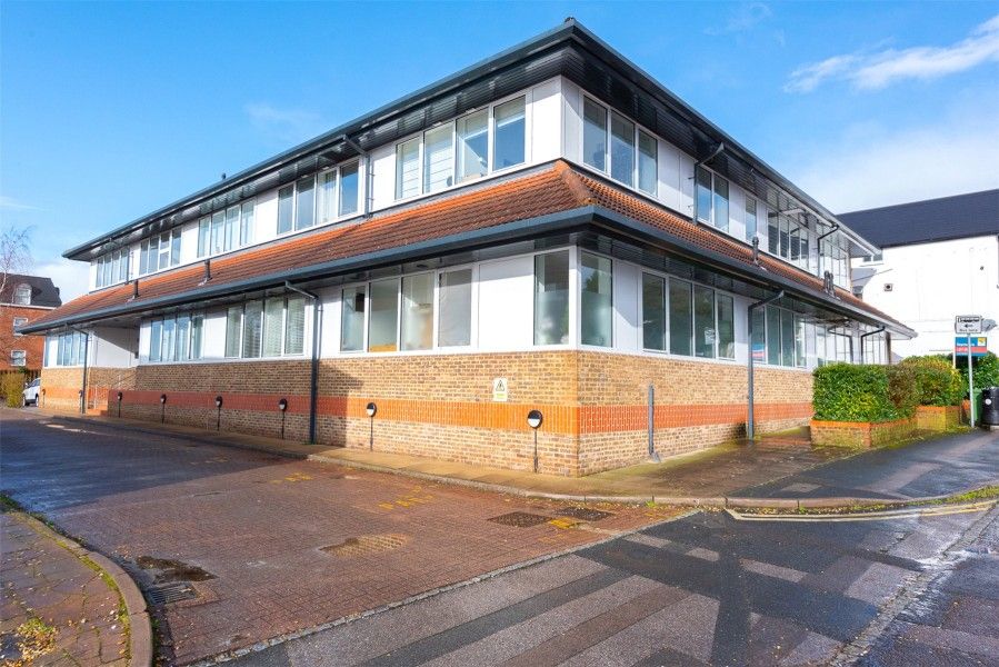 Property photo 1 of 6