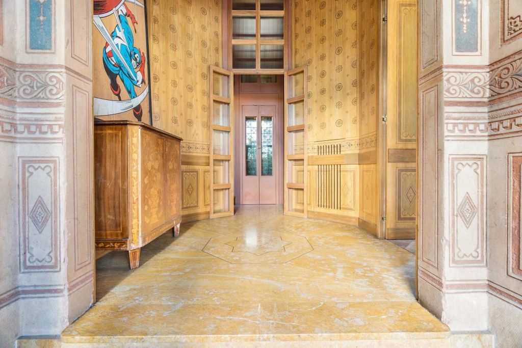 Property photo 3 of 40