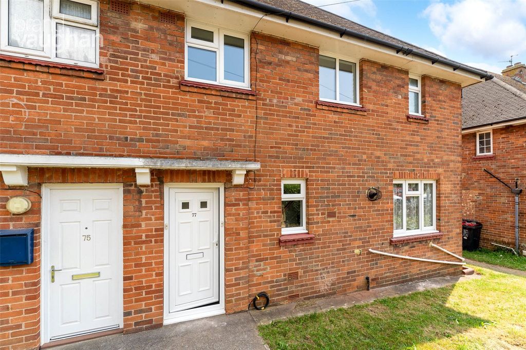 Property photo 1 of 10 External