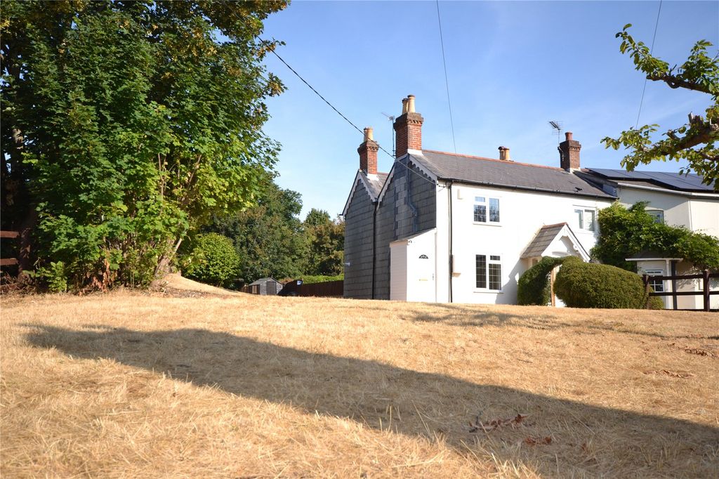 Property photo 1 of 12 The Cottage