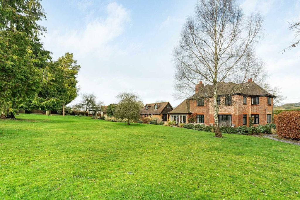 Property photo 2 of 36 Image