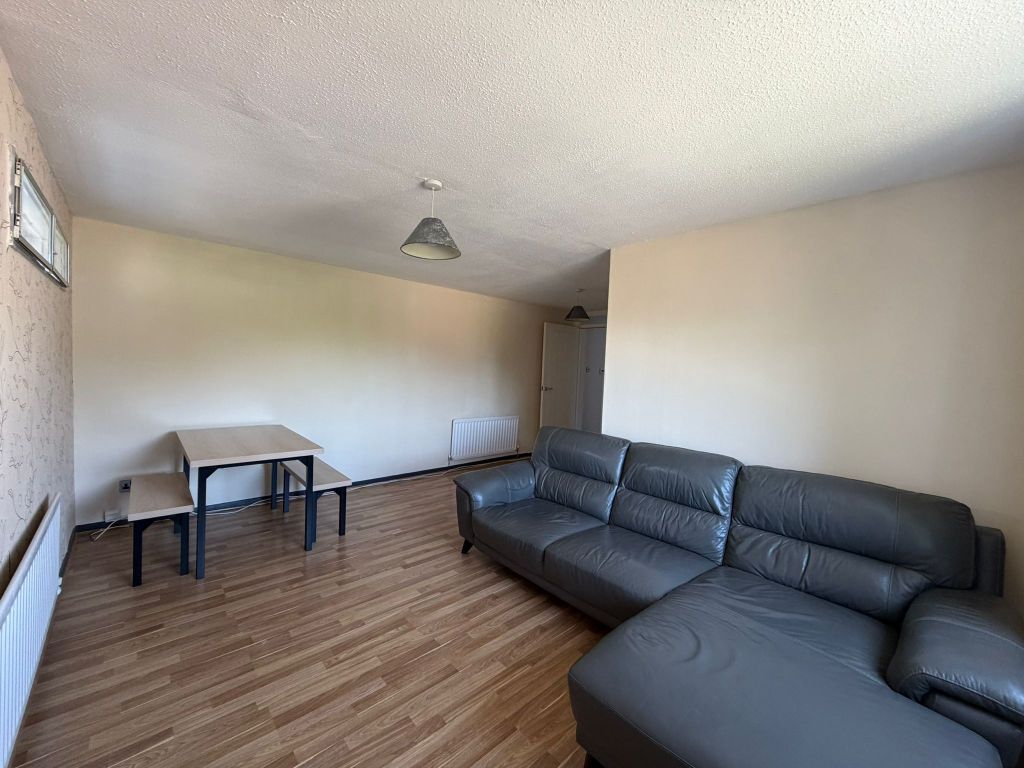 Property photo 3 of 10 Image