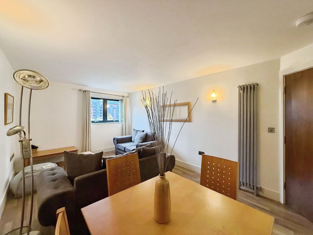 Property photo 2 of 13 Picture No. 56