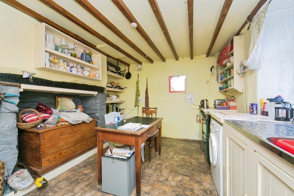Property photo 2 of 20 Pbox-Img.Jpg
