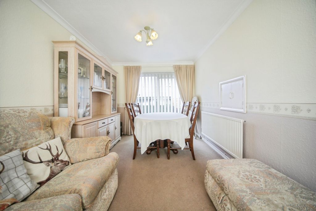 Property photo 3 of 15 Pbox-Img.Jpg