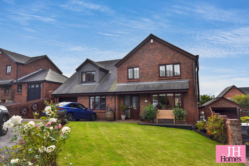 Property photo 1 of 24