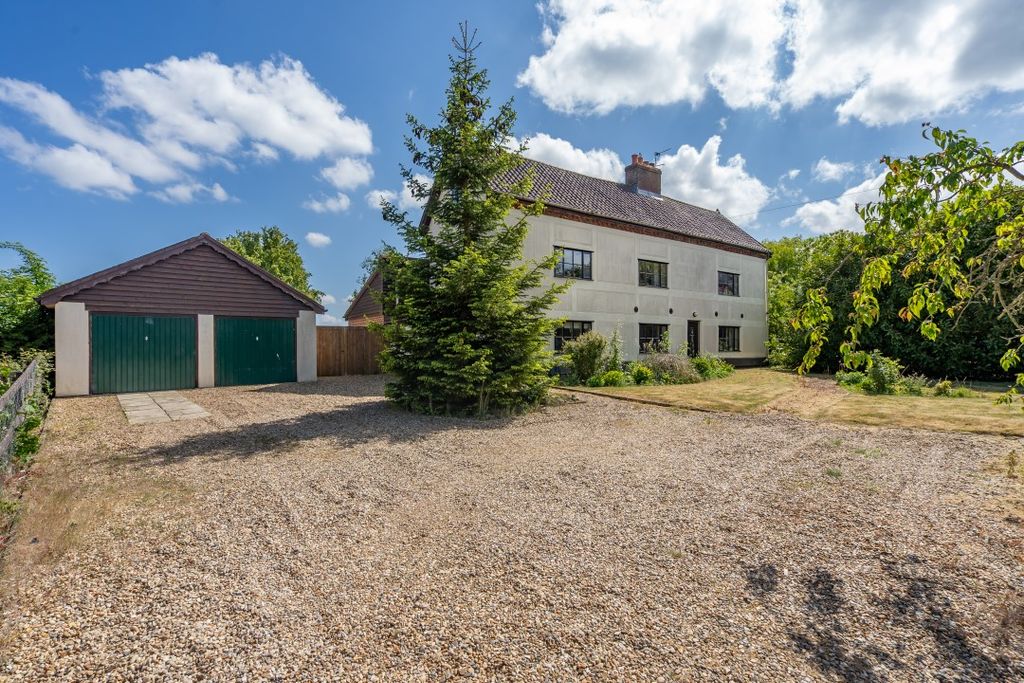 Property photo 1 of 29