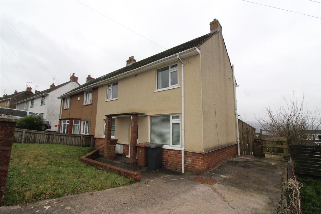 Property photo 1 of 29 Front Garden