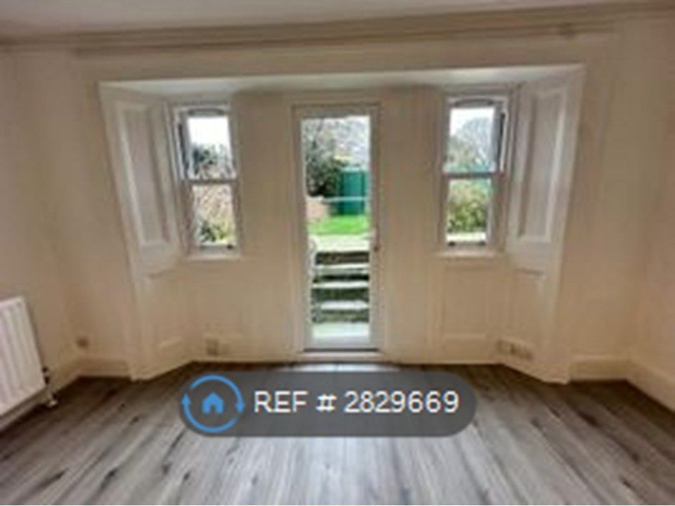 Property photo 3 of 13 Access To Garden