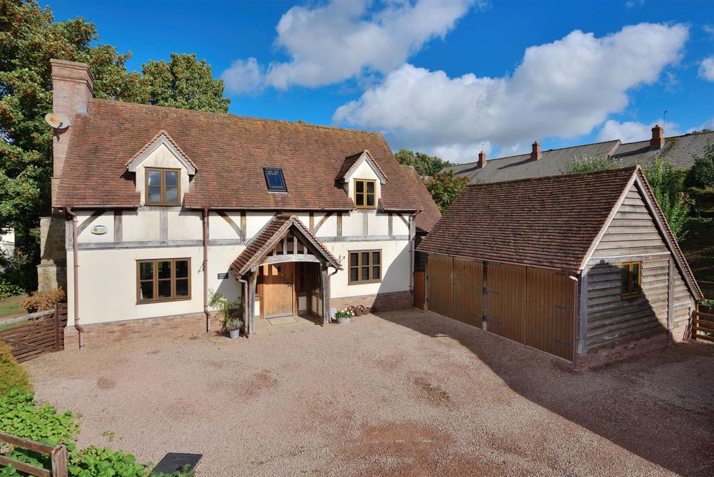 Property photo 1 of 43