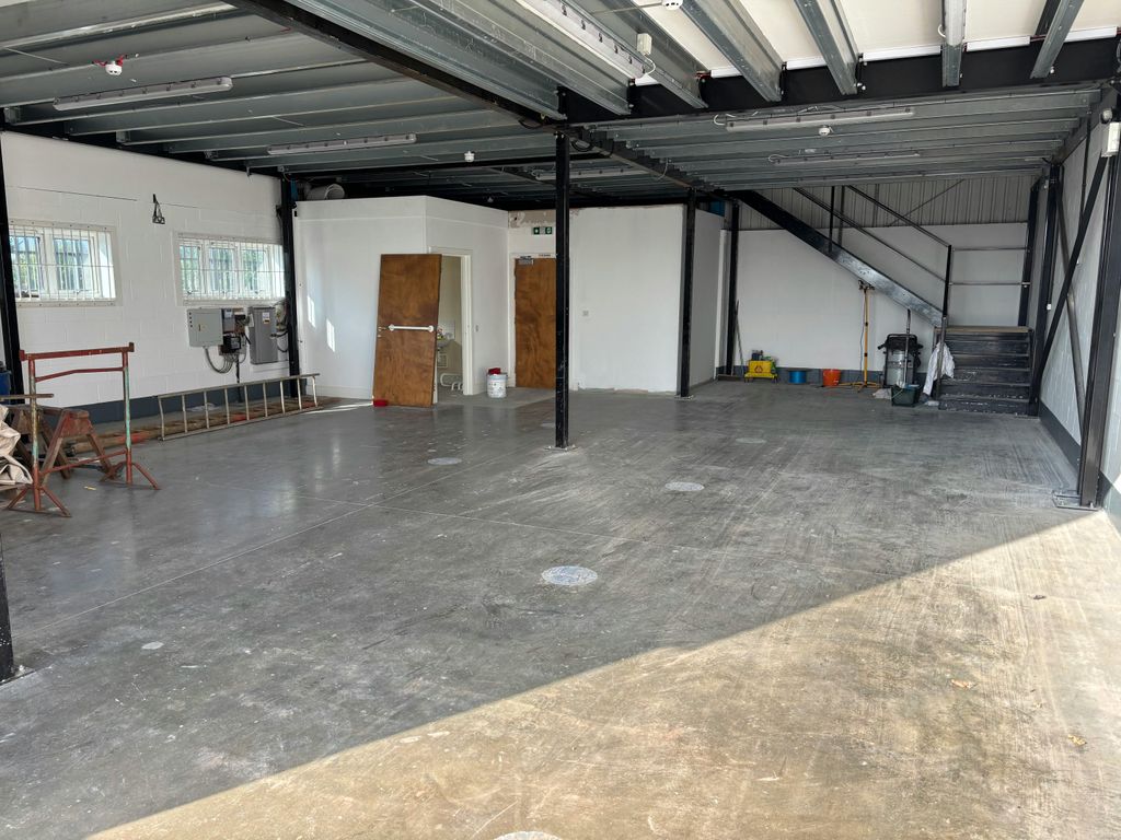 Property photo 2 of 5 Img_4571 Copy.Jpg