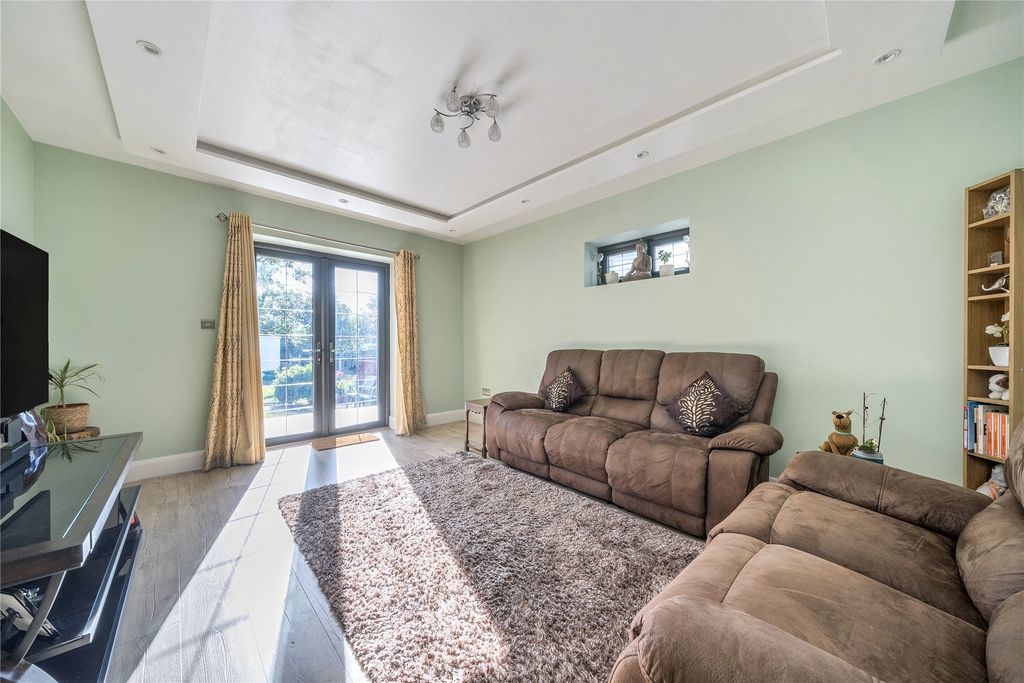 Property photo 3 of 17 Picture No. 08