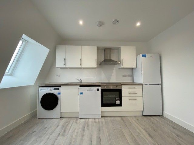 Property photo 2 of 5 Kitchen