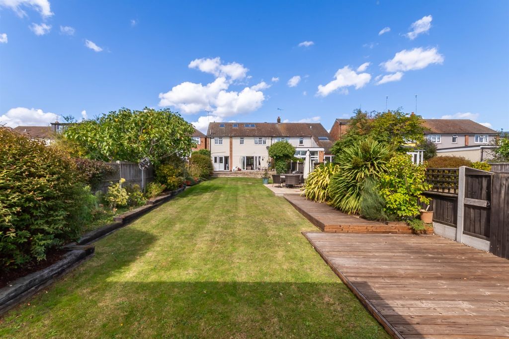 Property photo 3 of 25 Rear Garden