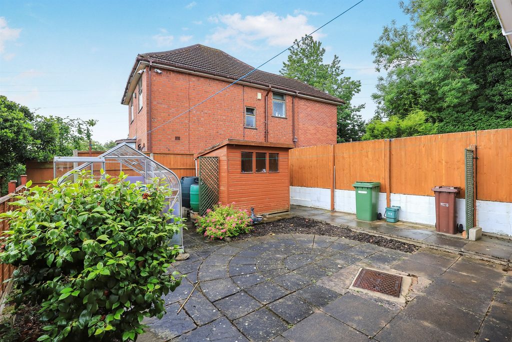 Property photo 2 of 15