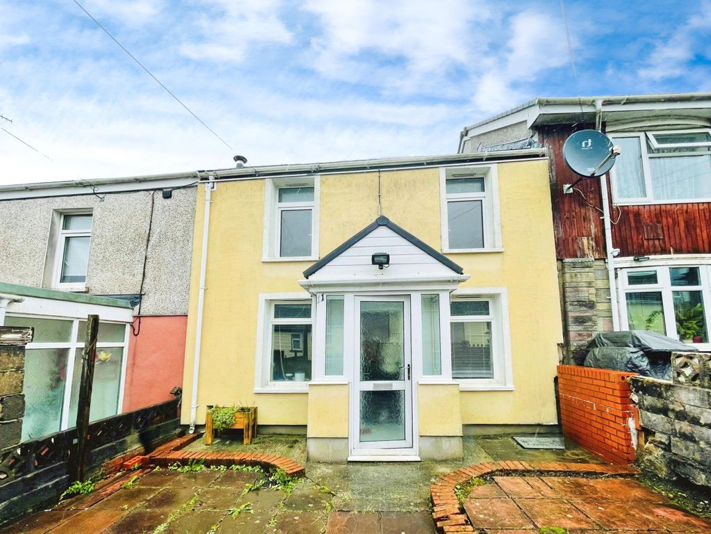 Property photo 1 of 11 Image