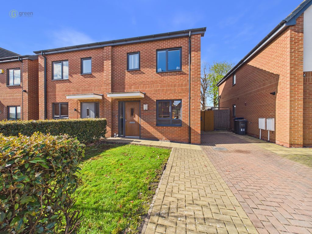 Property photo 1 of 22 2B255Fe7A9174d56Ad2483Be5765Ef4A100Cam01698G0Pr0177Still033