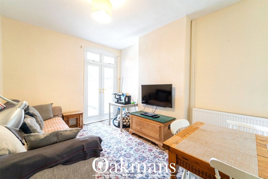 Property photo 3 of 34 Picture No. 06