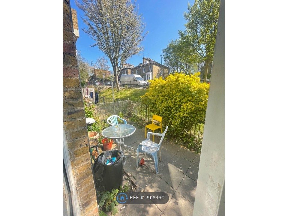 Property photo 3 of 12