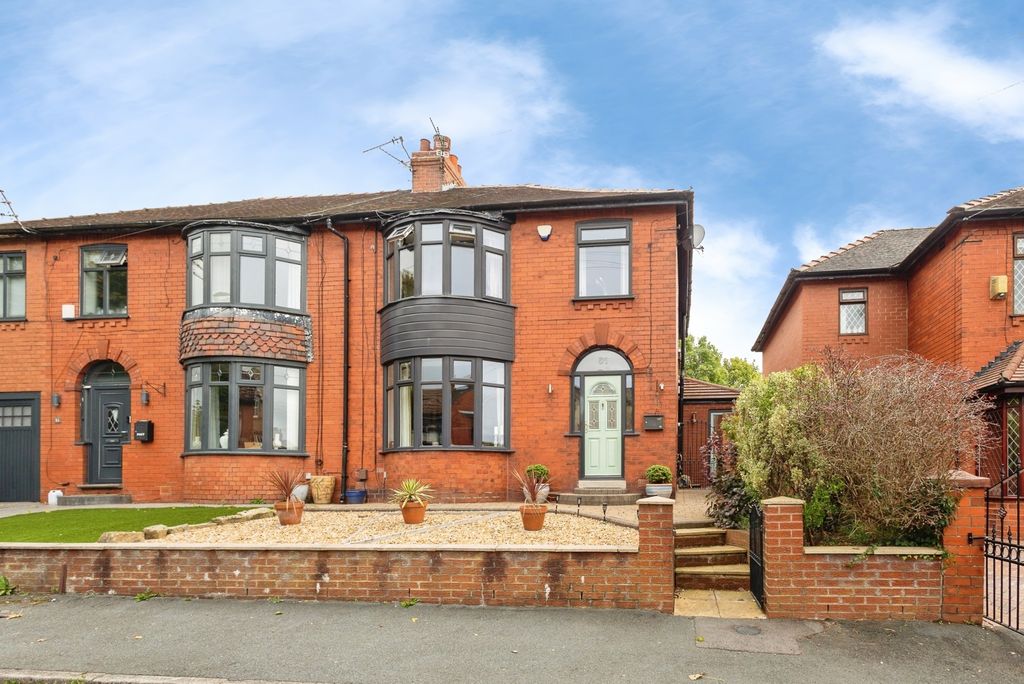 Property photo 1 of 19 Pbox-Img.Jpg
