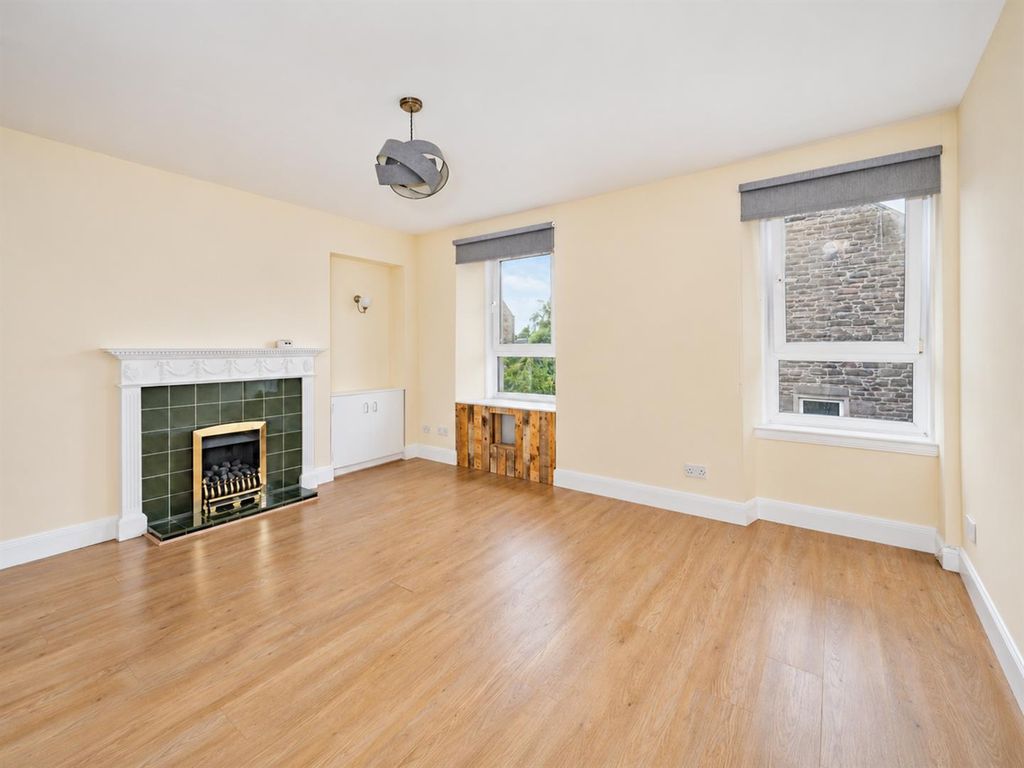 Property photo 3 of 20 14A Thomson Street Dundee-4.Jpg