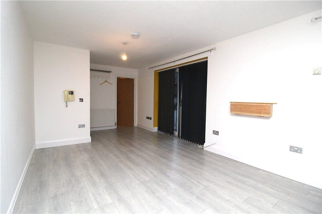 Property photo 2 of 11 Reception Room