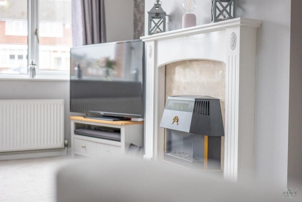 Property photo 3 of 13 5287184