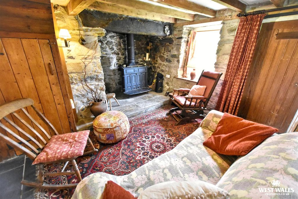 Property photo 2 of 24 23 (9).Jpg