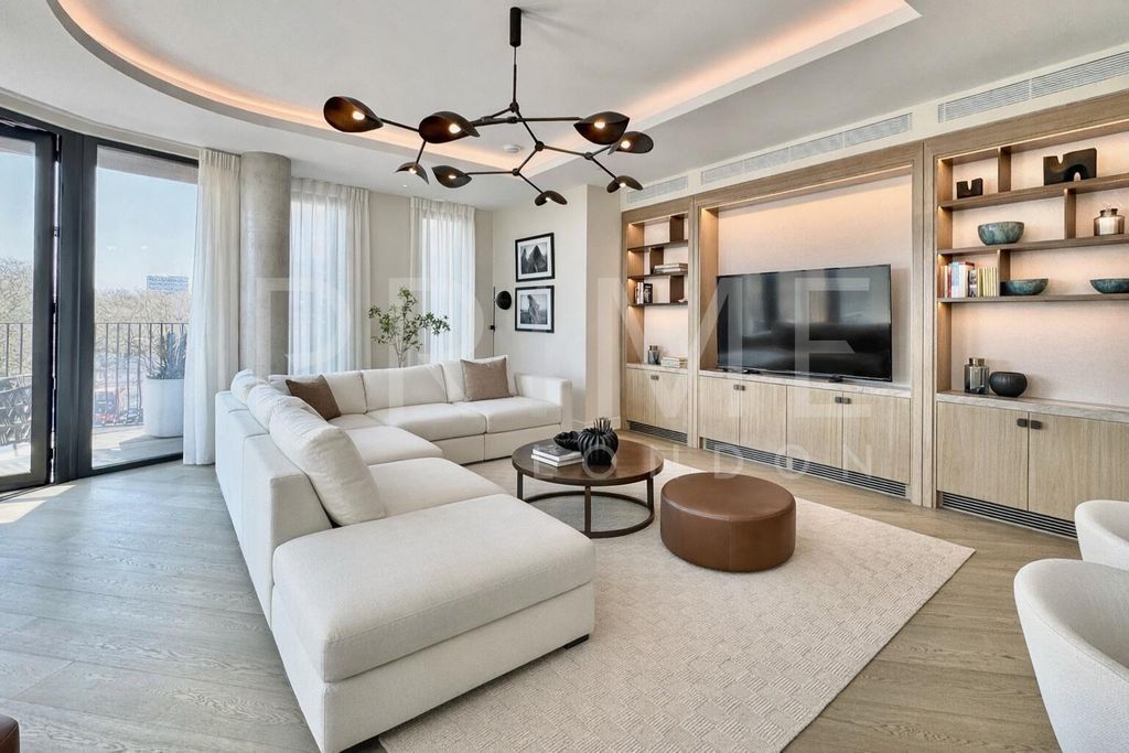 Property photo 1 of 14 Pm8.Jpg