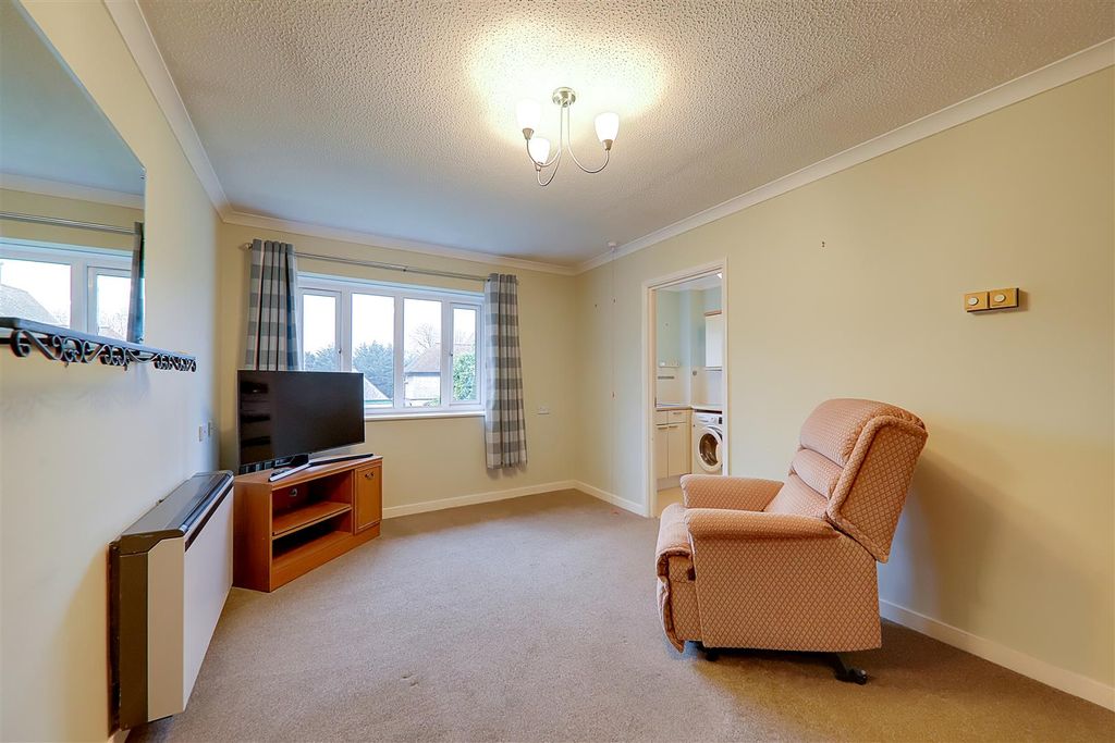 Property photo 3 of 13 Img_1602-Img_1604.Jpg