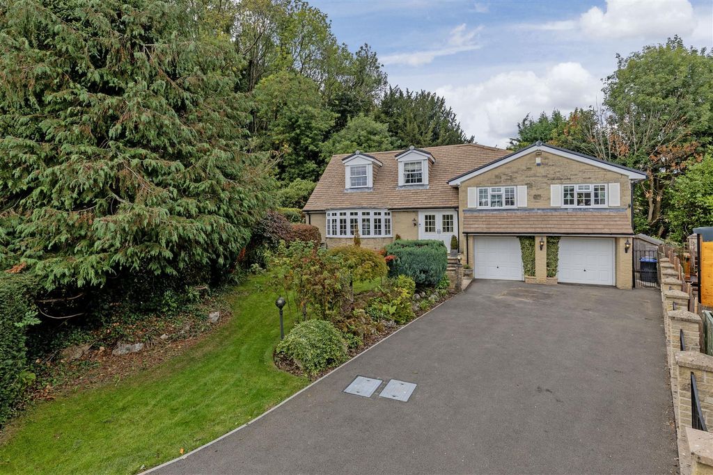 Property photo 1 of 25 Front External-2.Jpg