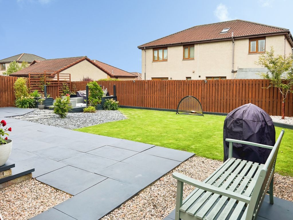 Property photo 2 of 26 Rear Garden