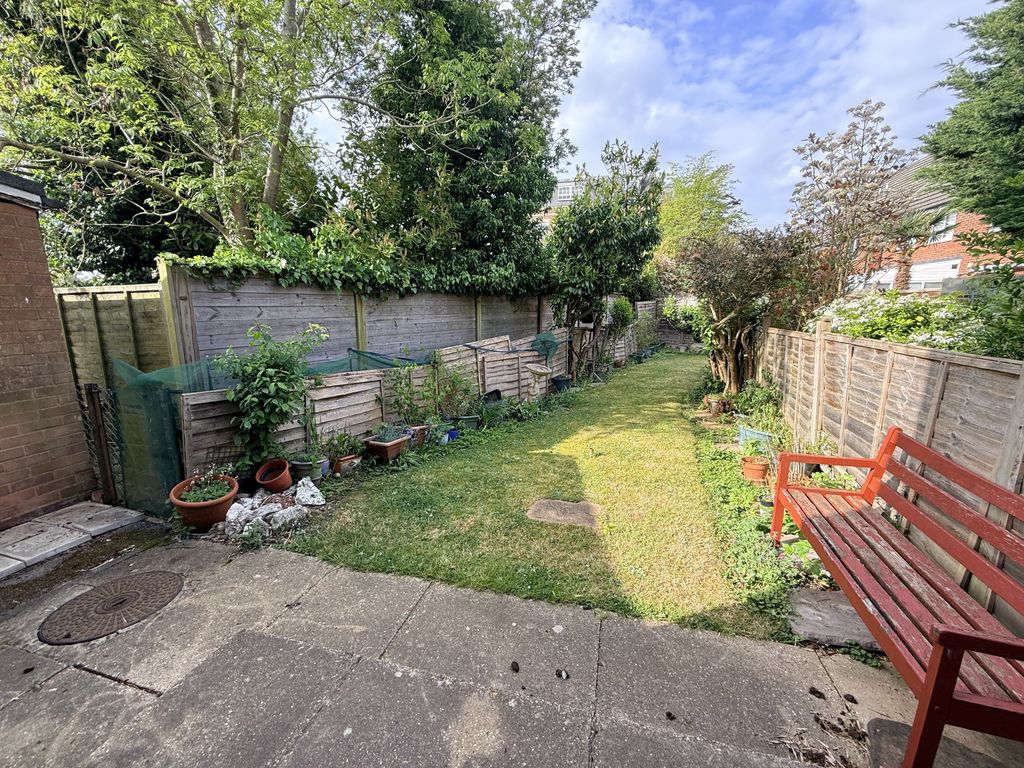 Property photo 3 of 16 5450628