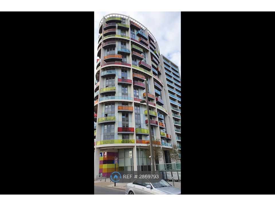 Property photo 1 of 11 Icona Point