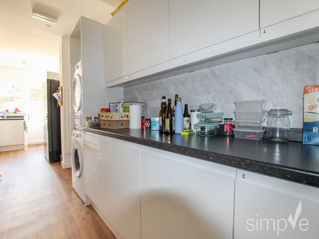 Property photo 3 of 14 Img_4801