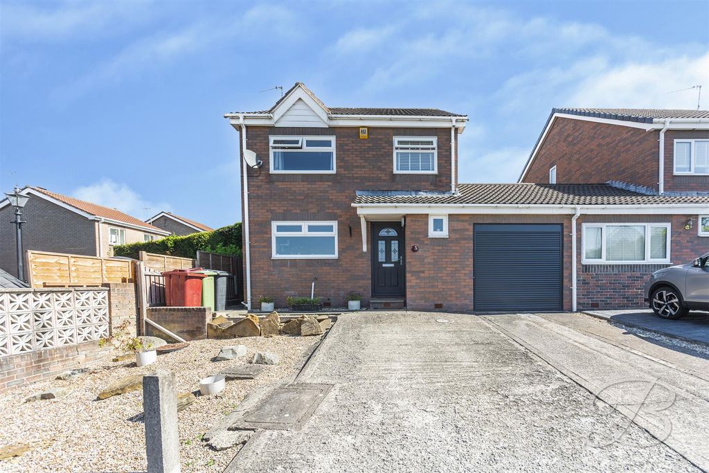 Property photo 1 of 37 CC39.Jpg