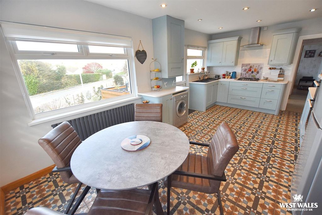 Property photo 3 of 20 1 (73).Jpg