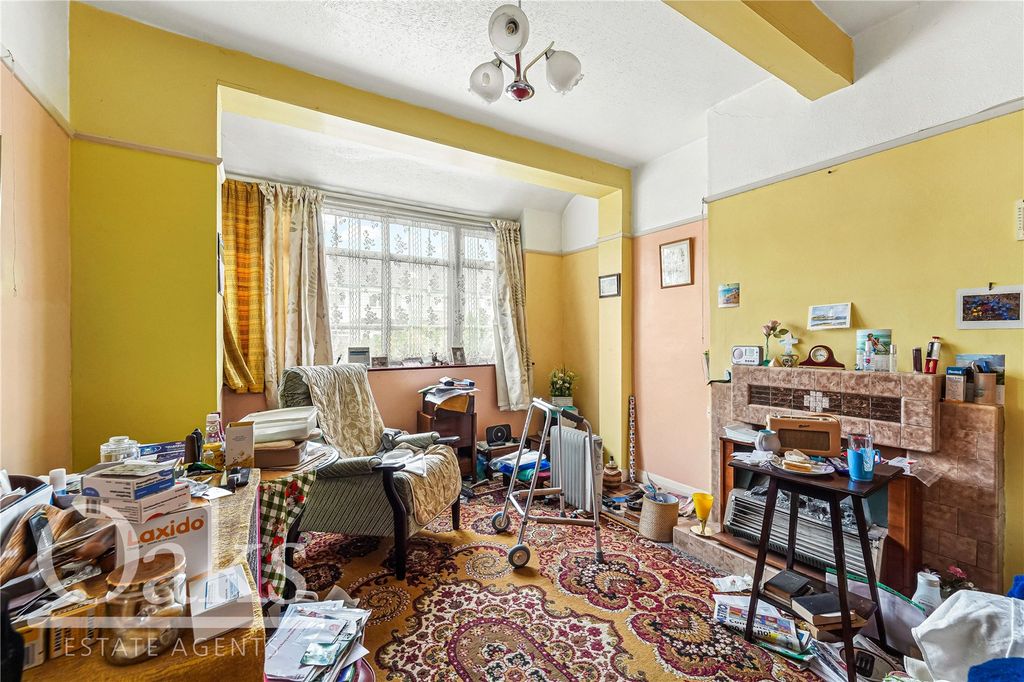 Property photo 2 of 12 Picture No. 01
