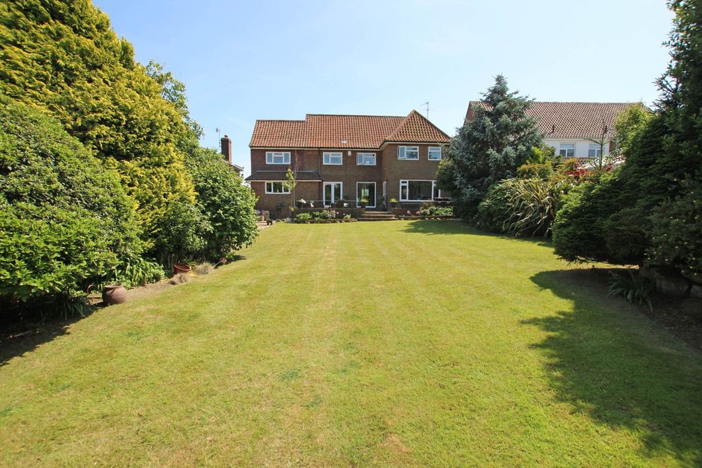 Additional image 17 of 5 bed detached house for saleCompton Drive, Eastbourne BN20