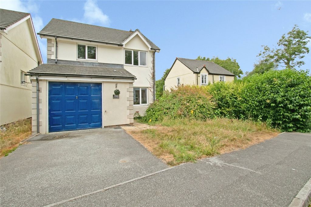 Property photo 1 of 16 Front