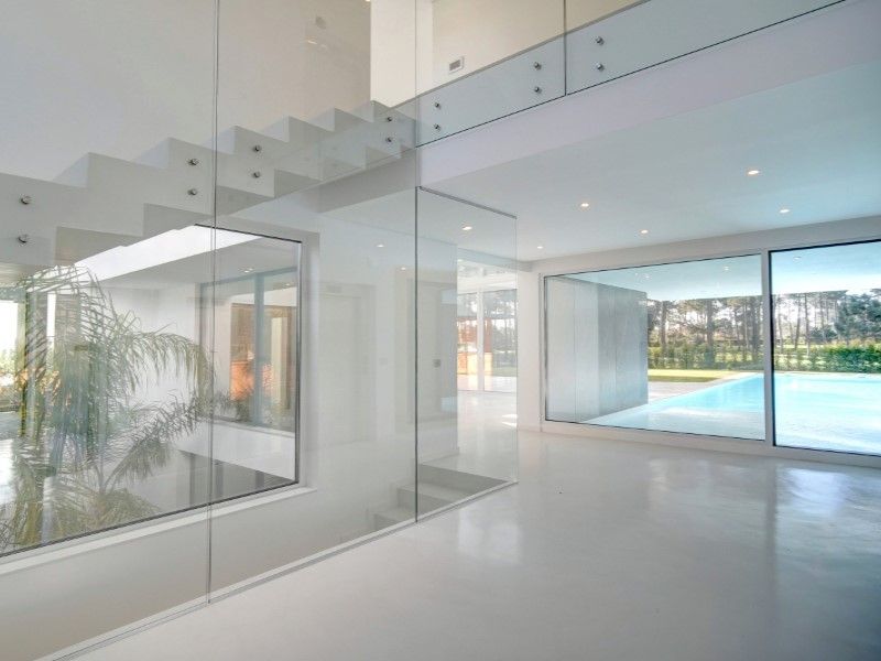 Property photo 2 of 59