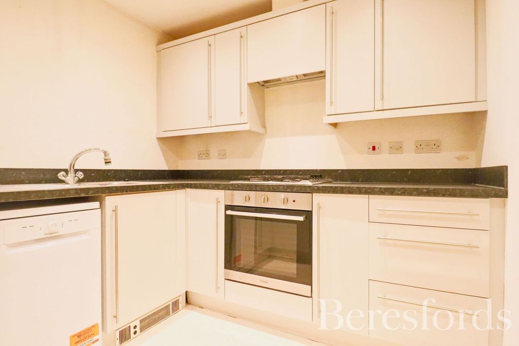 Property photo 2 of 13 Picture 2