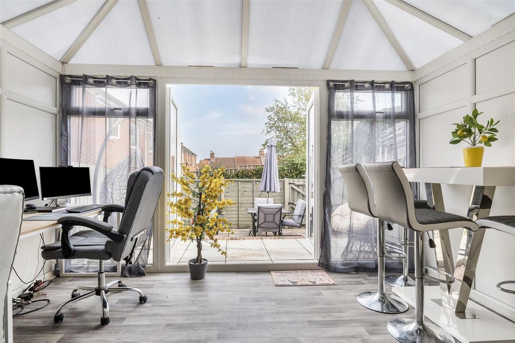 Property photo 3 of 20 1343913-16-68Ada4Eabcf4F.Jpg