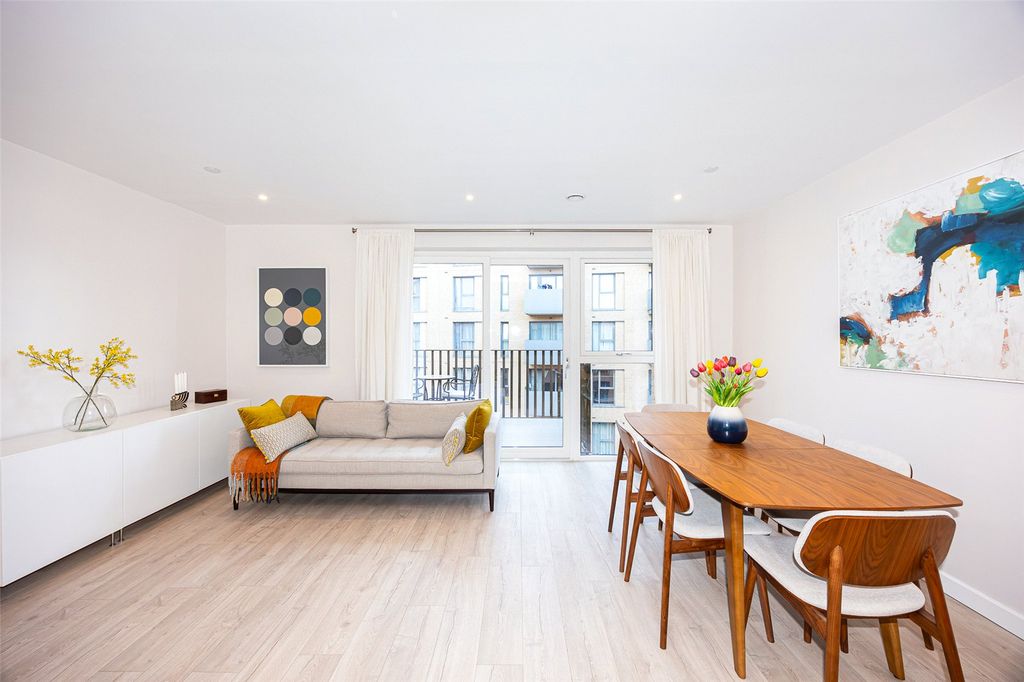 Property photo 2 of 14 Picture No. 07