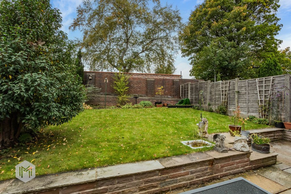 Property photo 2 of 22 Picture No. 05