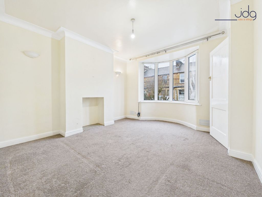 Property photo 3 of 13 Living Room