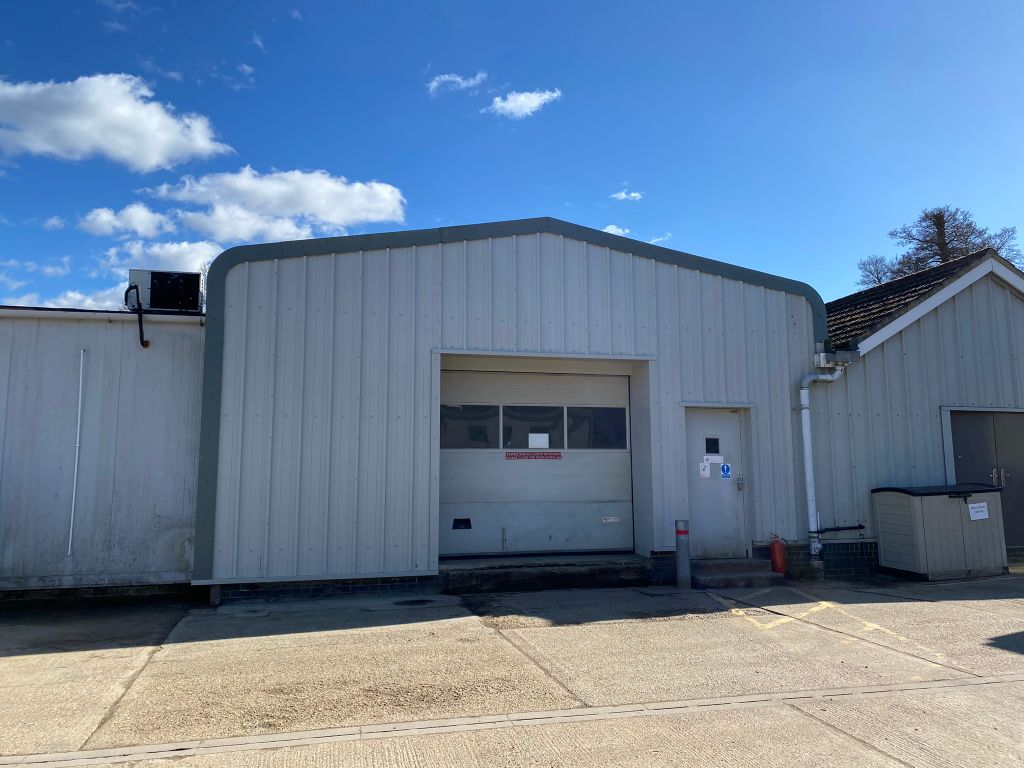 Property photo 1 of 2