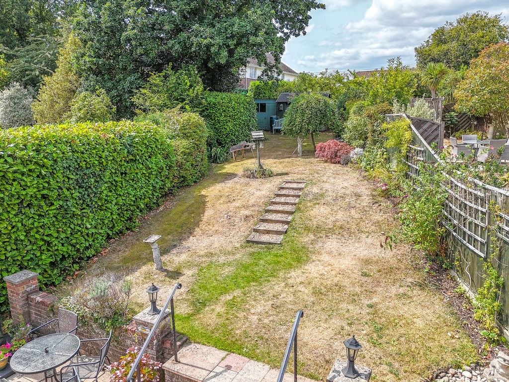 Property photo 3 of 18